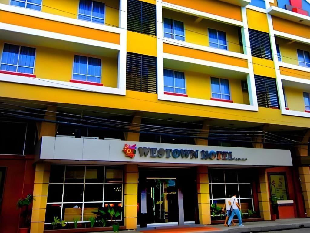 Mo2 Westown Hotel San Juan Bacolod Exteriör bild