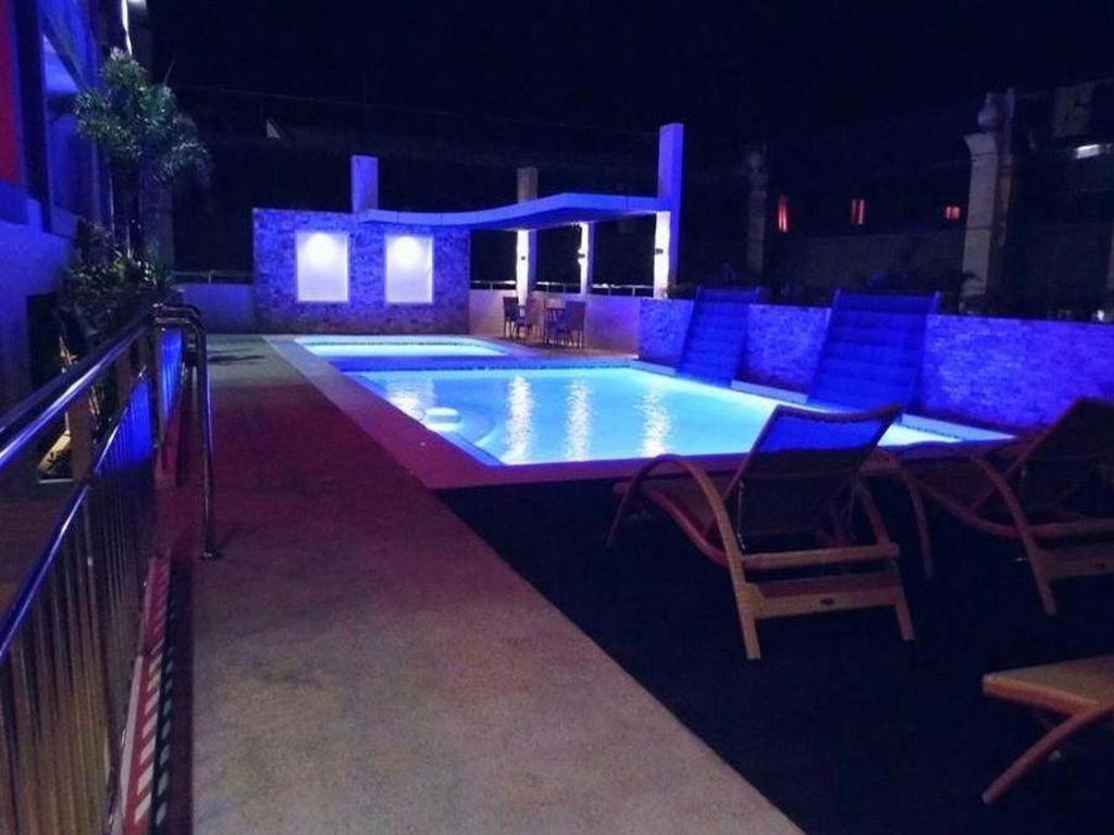Mo2 Westown Hotel San Juan Bacolod Exteriör bild