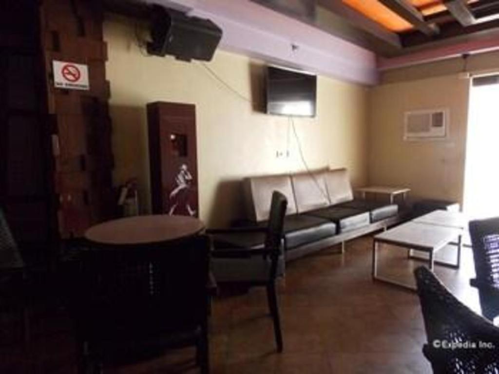 Mo2 Westown Hotel San Juan Bacolod Exteriör bild